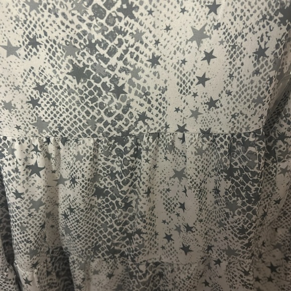 Babydoll dress with star pattern - Picture 3 of 4